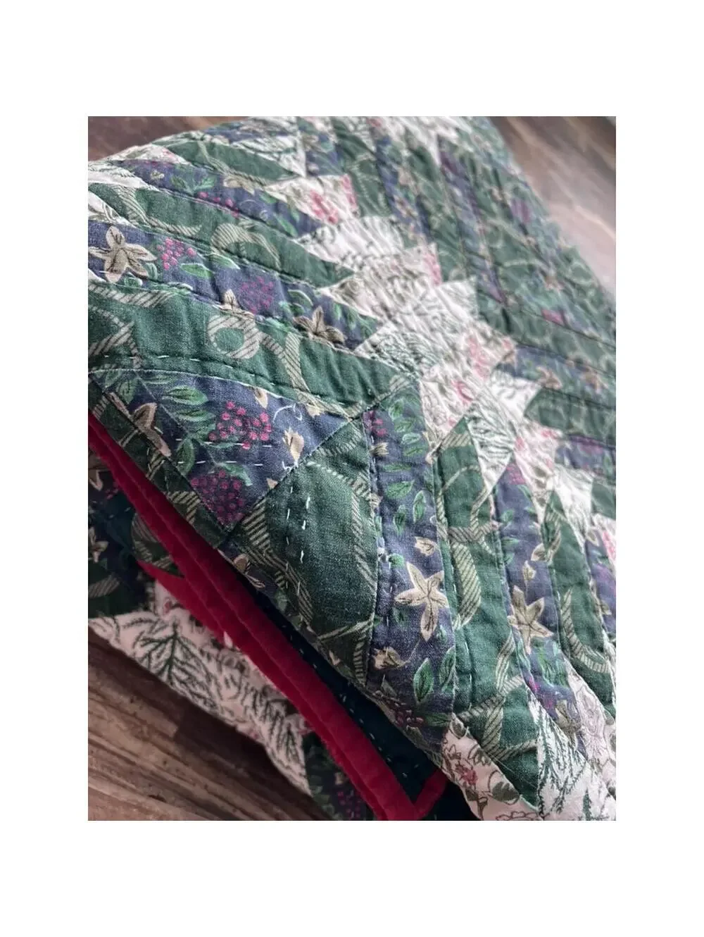 Vintage Handmade Pineapple Patchwork Quilt, 82 x 82 Green Floral Bedspread